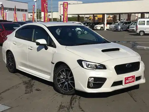 カタログ画像：ＷＲＸ Ｓ４ （WRX S4） ２．０ＧＴアイサイト 2014年8月 DBA-VAG 2000cc クリスタルホワイト・パール 燃費13.2km / l メイン（その他）