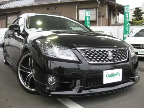 カタログ画像：クラウン （CROWN） アスリートＧパッケージ 2010年2月 DBA-GRS204 3500cc ブラック 燃費10.0km / l メイン（その他）