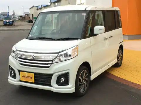 カタログ画像：スペーシアカスタム （SPACIA CUSTOM） ＸＳ 2017年5月 DAA-MK42S 660cc ピュアホワイトパール 燃費30.6km / l 外装