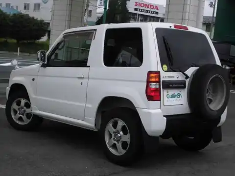 カタログ画像：パジェロミニ （PAJERO MINI） ホワイトエディション 2001年6月 GF-H58A 660cc ソフィアホワイト バック