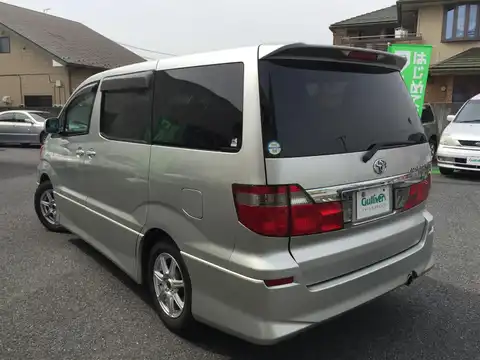 カタログ画像：アルファードＶ （ALPHARD V） ＡＳ 2004年4月 CBA-ANH15W 2400cc シルバーメタリック 燃費9.4km / l バック