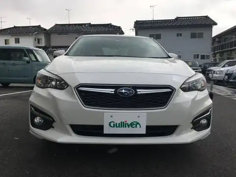 カタログ画像：インプレッサＧ４ （IMPREZA G4） ２．０ｉ－Ｌ アイサイト 2016年10月 DBA-GK7 2000cc クリスタルホワイト・パール 燃費16.8km / l フロント