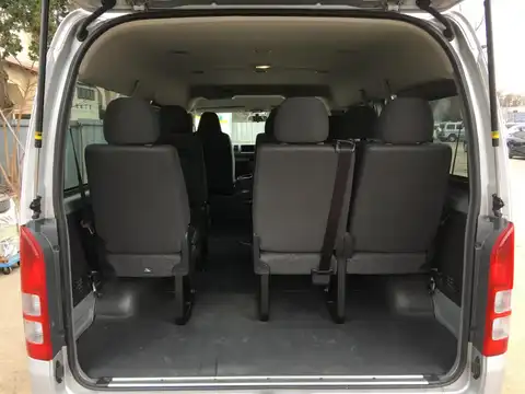 カタログ画像：ハイエースワゴン （HIACE WAGON） ＤＸ 2016年6月 CBA-TRH219W 2700cc シルバーマイカメタリック 燃費9.1km / l 内装