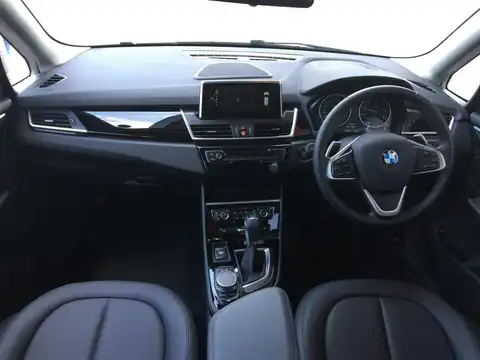 ＢＭＷ,２シリーズ,２１８ｄ ｘＤｒｉｖｅグランツアラー,2017年1月