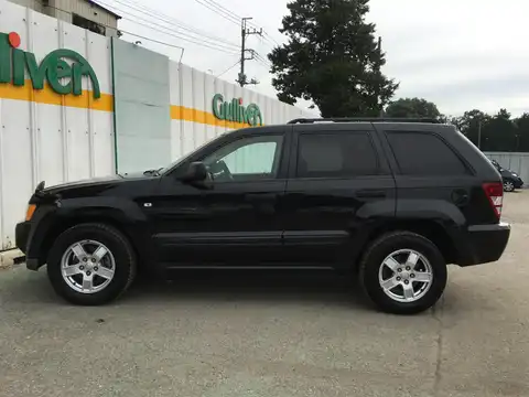 カタログ画像：ジープ・グランドチェロキー （JEEP GRAND CHEROKEE） ラレード４．７ 2006年6月 GH-WH47 4700cc ブリリアントブラッククリスタルパールコート 燃費6.1km / l 外装