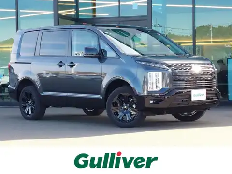 カタログ画像：デリカＤ：５ （DELICA D:5） シャモニー（電動サイドステップ非装着車） 2025年5月 3DA-CV1W 2200cc ブラックダイヤモンド×ブラックマイカ 燃費12.6km / l メイン（その他）