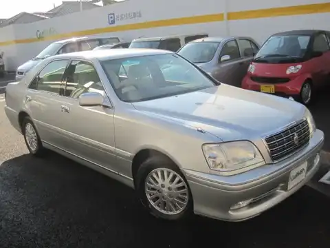 カタログ画像：クラウン （CROWN） ロイヤルエクストラＦｏｕｒ Ｑパッケージ 2001年8月 TA-JZS173 2500cc シルバーメタリック 燃費9.2km / l メイン（その他）