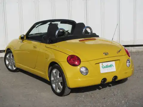 カタログ画像：コペン （COPEN） アクティブトップ 2004年6月 ABA-L880K 660cc ＤＣ・ジョーヌイエロー 燃費18.0km / l バック