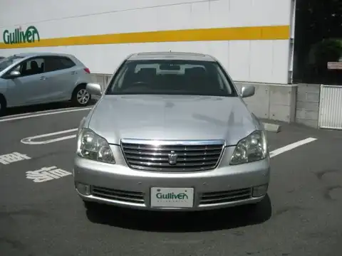 カタログ画像：クラウン （CROWN） ロイヤルサルーンｉ－Ｆｏｕｒ Ｕパッケージ 2004年8月 DBA-GRS183 3000cc シルバーメタリック 燃費11.4km / l フロント