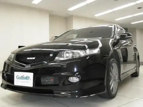 カタログ画像：アコード （ACCORD） ユーロＲ 2005年11月 ABA-CL7 2000cc ナイトホークブラック・パール 燃費11.8km / l フロント