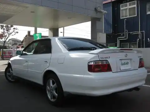 カタログ画像：チェイサー （CHASER） ツアラーＳ 1998年8月 GF-JZX100 2500cc スーパーホワイトII 燃費10.4km / l バック