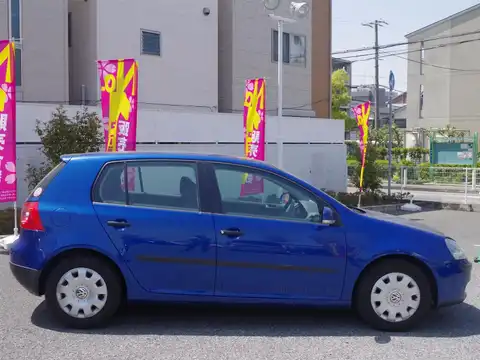 カタログ画像：ゴルフ （GOLF） Ｅ 2004年6月 GH-1KBAG 1600cc レーザーブルーパールエフェクト 燃費12.6km / l 外装