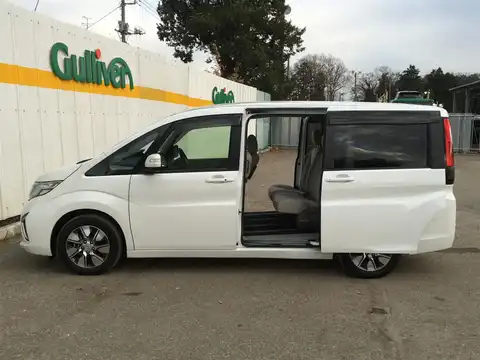 カタログ画像：ステップワゴン （STEPWAGON） Ｇ・ＥＸ 2015年4月 DBA-RP1 1500cc ホワイトオーキッド・パール 燃費16.2km / l 外装