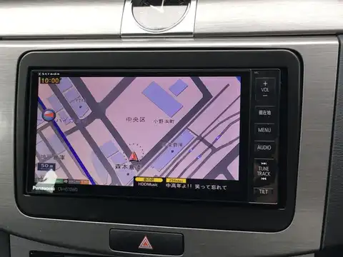 カタログ画像：パサート （PASSAT） ＴＳＩコンフォートラインブルーモーションテクノロジー 2013年4月 DBA-3CCAX 1400cc ディープブラックパールエフェクト 燃費17.6km / l 内装