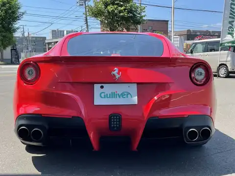 カタログ画像：Ｆ１２ベルリネッタ （F12 BERLINETTA） ベースグレード 2012年7月 ABA-F152 6300cc バック