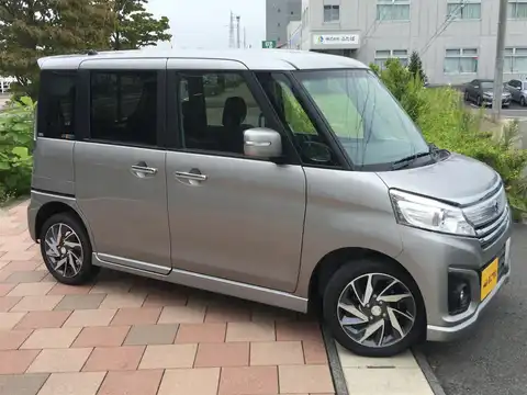 カタログ画像：スペーシアカスタム （SPACIA CUSTOM） ＸＳターボ 2015年8月 DAA-MK42S 660cc スチールシルバーメタリック 燃費25.6km / l 外装