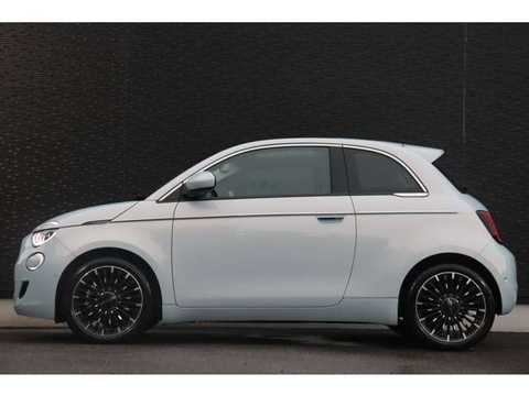 フィアット,５００ｅ,アイコン,2022年6月