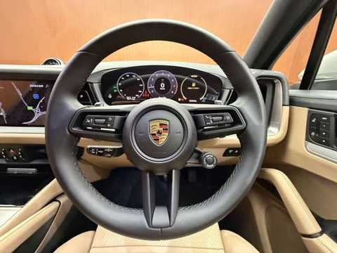 カタログ画像：カイエン （CAYENNE） カイエン 2023年4月 7BA-E3RK 3000cc クォーツァイトグレーメタリックorアークティックグレーorクレヨン 内装