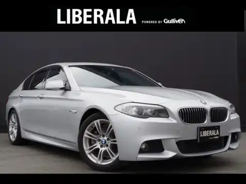 カタログ画像：５シリーズ （5 SERIES） ５２３ｉ Ｍスポーツパッケージ 2010年7月 DBA-FP25 2500cc チタン・シルバー・メタリック 燃費11.2km / l メイン（その他）