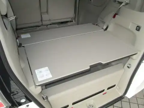 カタログ画像：Ｎ－ＢＯＸ＋ （N-BOX PLUS） Ｇ・Ｌパッケージ 2012年12月 DBA-JF2 660cc プレミアムホワイト・パール 燃費22.6km / l 内装