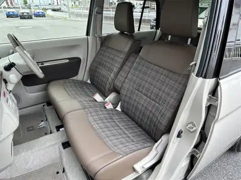 カタログ画像：アルトラパンＬＣ （ALTO LAPIN LC） Ｘ 2022年6月 5BA-HE33S 660cc フォーンベージュメタリック アーバンブラウン2トーンルーフ 燃費26.2km / l フロント