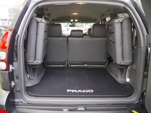 カタログ画像：ランドクルーザープラド （LAND CRUISER PRADO） ＴＺ Ｇセレクション 2004年4月 TA-VZJ121W 3400cc ダークグレーマイカメタリック 燃費8.1km / l 内装