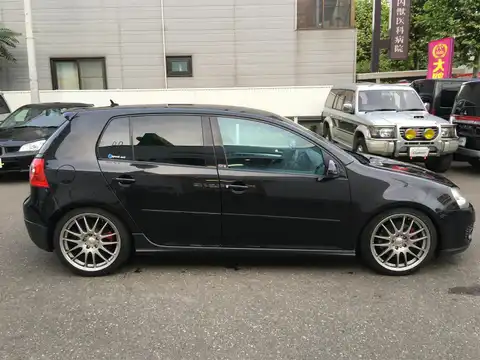 カタログ画像：ゴルフ （GOLF） ＧＴＩ 2007年1月 GH-1KAXX 2000cc ブラックマジックパールエフェクト 燃費12.6km / l 外装