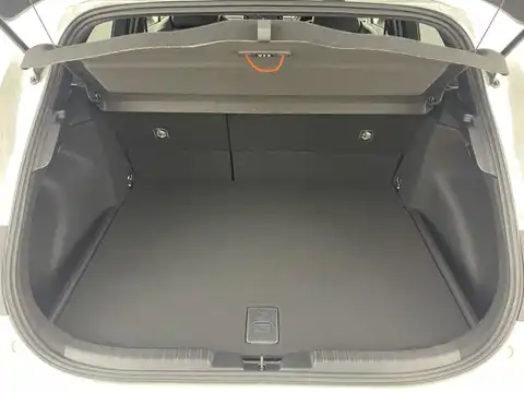 カタログ画像：カローラスポーツ （COROLLASPORT） Ｇ スタイルパッケージ 2020年6月 3BA-NRE214H 1200cc プラチナホワイトパールマイカorアティチュードブラックマイカ×プラチナホワイトパールマイカ 燃費15.2km / l 内装