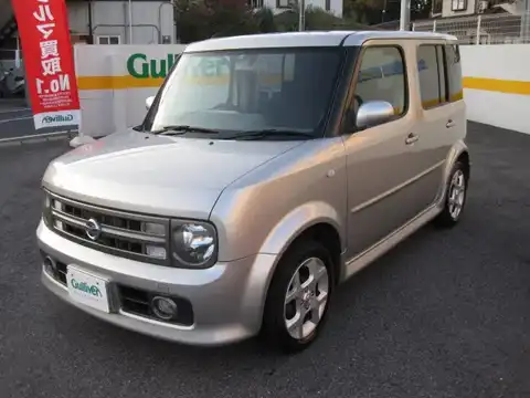 カタログ画像：キューブ （CUBE） アジャクティブ 2004年8月 UA-BNZ11 1400cc ダイヤモンドシルバー（Ｍ） 燃費15.8km / l 外装