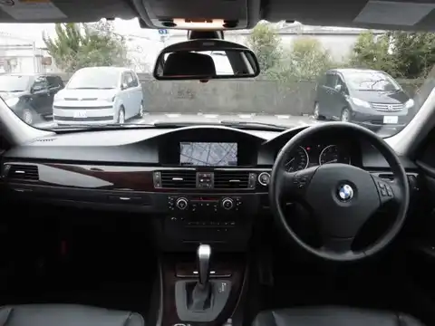 ＢＭＷ,３シリーズ,３２５ｉ ハイラインパッケージ,2010年5月