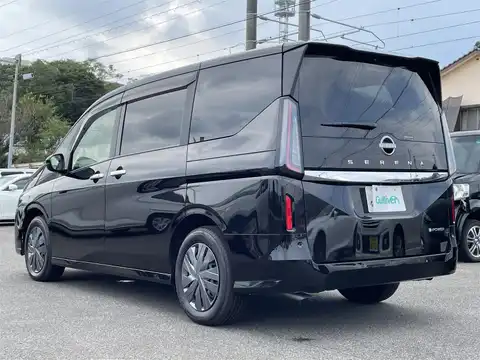 カタログ画像：セレナ （SERENA） ｅ－パワー ＸＶ 2023年4月 6AA-GC28 1400cc ダイヤモンドブラック（P） 燃費19.3km / l 外装