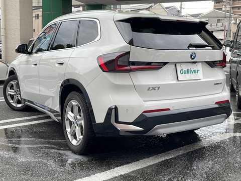 カタログ画像：ｉＸ１ （iX1） ｘＤｒｉｖｅ ３０ ｘライン 2023年9月 ZAA-62EF67 アルピン・ホワイト（ソリッド・カラー）orミネラル・ホワイト（メタリック・カラー） 外装
