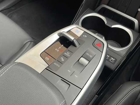 ＢＭＷ,ｉＸ１,ｘＤｒｉｖｅ ３０ ｘライン,2023年9月