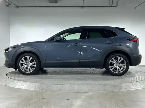 カタログ画像：ＣＸ－３０ （CX-30） ＸＤ Ｓパッケージ 2024年12月 3DA-DM8R 1800cc ポリメタルグレーメタリック 燃費18.7km / l 外装