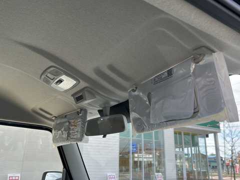 カタログ画像：ジムニーノマド （JIMNY NOMADE） ＦＣ 2025年4月 3BA-JC74W 1500cc ブルーイッシュブラックパール4 燃費14.9km / l 内装