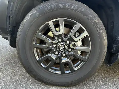 カタログ画像：ランドクルーザー２５０ （LAND CRUISER 250） ＶＸ 2024年4月 3DA-GDJ250W 2800cc アバンギャルドブロンズメタリック 燃費11.0km / l タイヤ