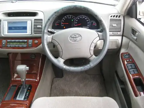 カタログ画像：カムリ （CAMRY） ツーリング 2004年7月 CBA-ACV30 2400cc ベージュマイカメタリック 燃費11.0km / l 内装