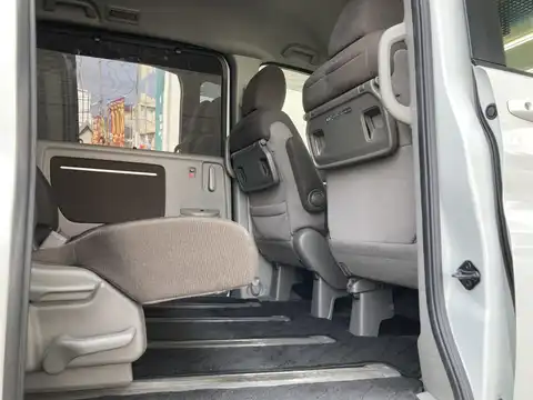 カタログ画像：ステップワゴン （STEPWAGON） Ｇ 2015年4月 DBA-RP2 1500cc ホワイトオーキッド・パール 燃費15.0km / l 内装