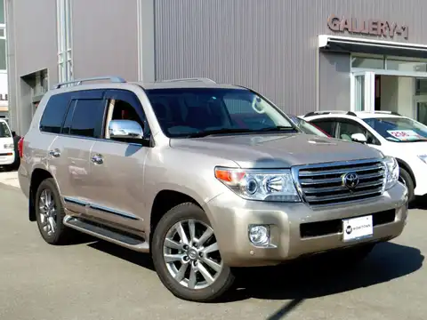 カタログ画像：ランドクルーザー （LAND CRUISER） ＺＸ ブルーノクロス 2014年8月 CBA-URJ202W 4600cc ベージュマイカメタリック 燃費6.7km / l メイン（その他）