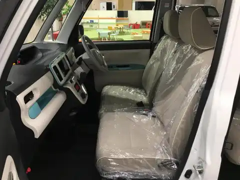 カタログ画像：ムーヴキャンバス （MOVE CANBUS） Ｇメイクアップリミテッド ＳＡⅢ 2019年6月 5BA-LA810S 660cc ファインミントメタリック 燃費19.6km / l 内装