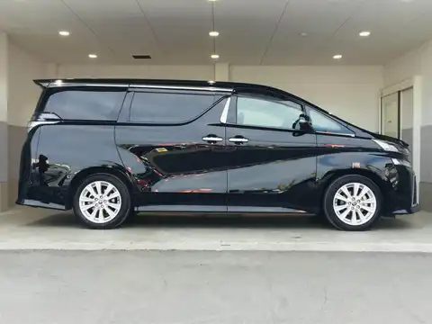 カタログ画像：ヴェルファイア （VELLFIRE） ２．５Ｚ Ａエディション ゴールデンアイズ 2016年7月 DBA-AGH30W 2500cc ブラック 燃費11.6km / l 外装