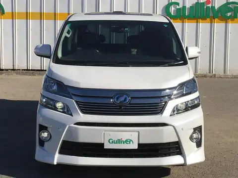 カタログ画像：ヴェルファイアハイブリッド （VELLFIRE HYBRID） ハイブリッドＺＲ プレミアムシートエディション 2012年9月 DAA-ATH20W 2400cc ホワイトパールクリスタルシャイン 燃費16.2km / l フロント