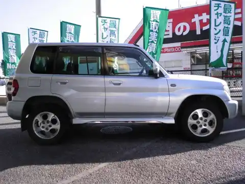 カタログ画像：パジェロイオ （PAJERO IO） アクティブフィールドエディション１．８ 2005年1月 TA-H76W 1800cc クールシルバーメタリック 外装