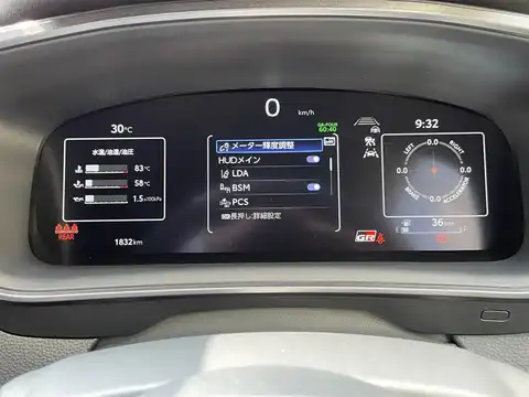カタログ画像：ＧＲカローラ （GR COROLLA） ＲＺ 2022年12月 4BA-GZEA14H 1600cc プレシャスブラックパール 燃費12.4km / l 内装