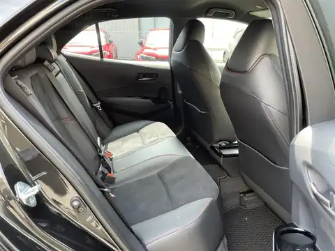 カタログ画像：ＧＲカローラ （GR COROLLA） ＲＺ 2022年12月 4BA-GZEA14H 1600cc プレシャスブラックパール 燃費12.4km / l 内装