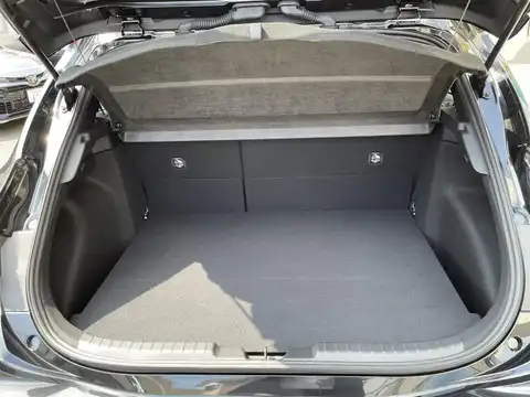 カタログ画像：ＧＲカローラ （GR COROLLA） ＲＺ 2022年12月 4BA-GZEA14H 1600cc プレシャスブラックパール 燃費12.4km / l 内装