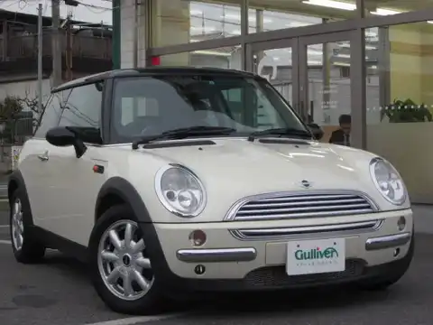 カタログ画像：ＭＩＮＩ （MINI） クーパー 2004年4月 GH-RA16 1600cc ペッパー・ホワイト 燃費14.4km / l メイン（その他）