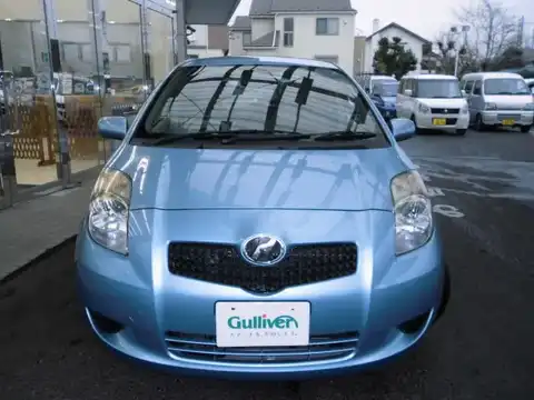 カタログ画像：ヴィッツ （VITZ） Ｆ アドバンスドエディション 2007年1月 DBA-SCP90 1300cc ライトブルーマイカメタリック 燃費19.6km / l フロント