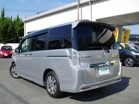 カタログ画像：ステップワゴンスパーダ （STEPWAGON SPADA） Ｚ インターナビセレクション 2012年4月 DBA-RK5 2000cc スーパープラチナ・メタリック 燃費14.4km / l 外装