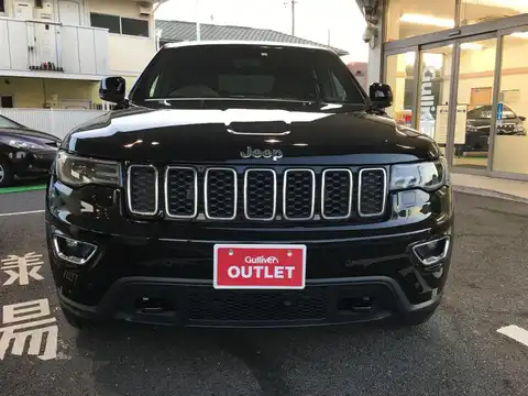 カタログ画像：ジープ・グランドチェロキー （JEEP GRAND CHEROKEE） ラレード 2017年3月 ABA-WK36T 3600cc ダイアモンドブラッククリスタルパールコート 燃費9.6km / l メイン（その他）